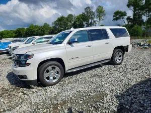 Chevrolet Suburban 5.3L 8 2016