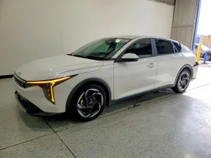 Kia K4 2.0L 4 2025