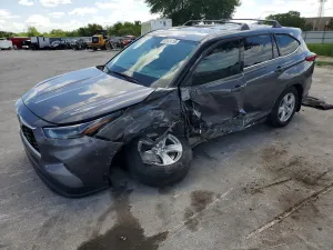 Toyota Highlander 3.5L 6 2022