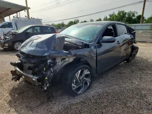 Hyundai Elantra 2.0L 4 2025