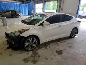 Hyundai Elantra 1.8L 4 2015