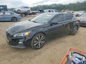 Nissan Altima 2.5L 4 2020