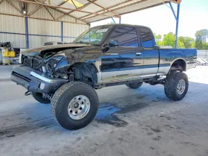 Toyota Tacoma 3.4L 6 1999