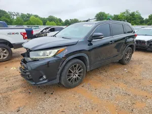 Toyota Highlander 3.5L 6 2017