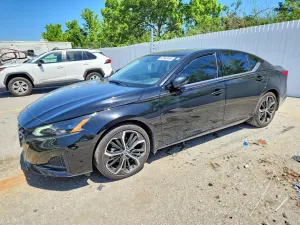 Nissan Altima 2.5L 4 2025