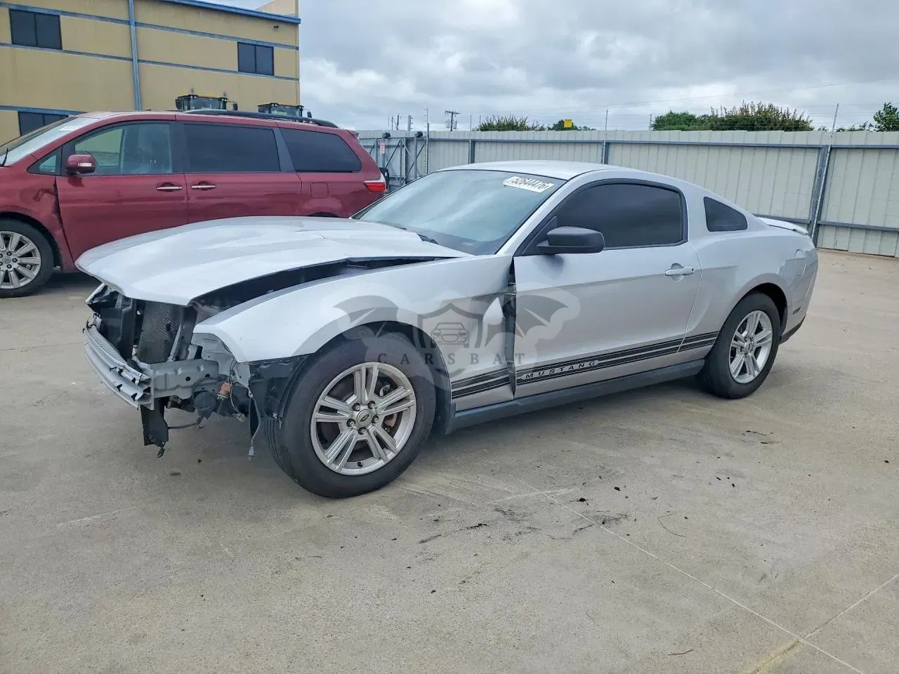 Ford Mustang 3.7L 6 2011