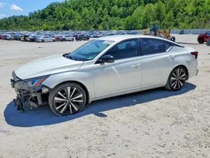 Nissan Altima 2.5L 4 2019