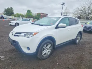 Toyota Rav4 2.5L 4 2015
