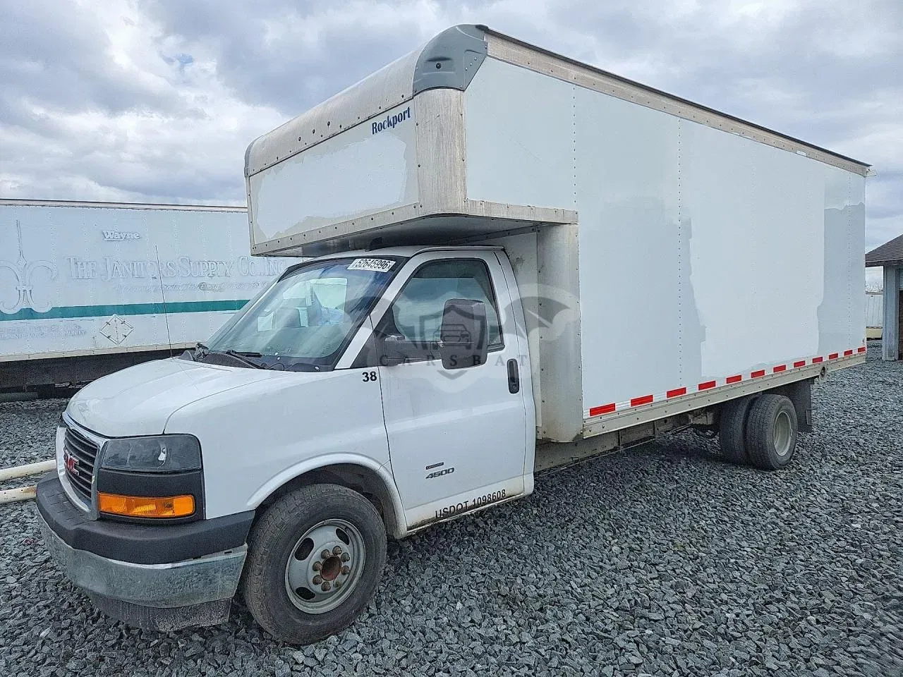 GMC Savana 6.6L 8 2022