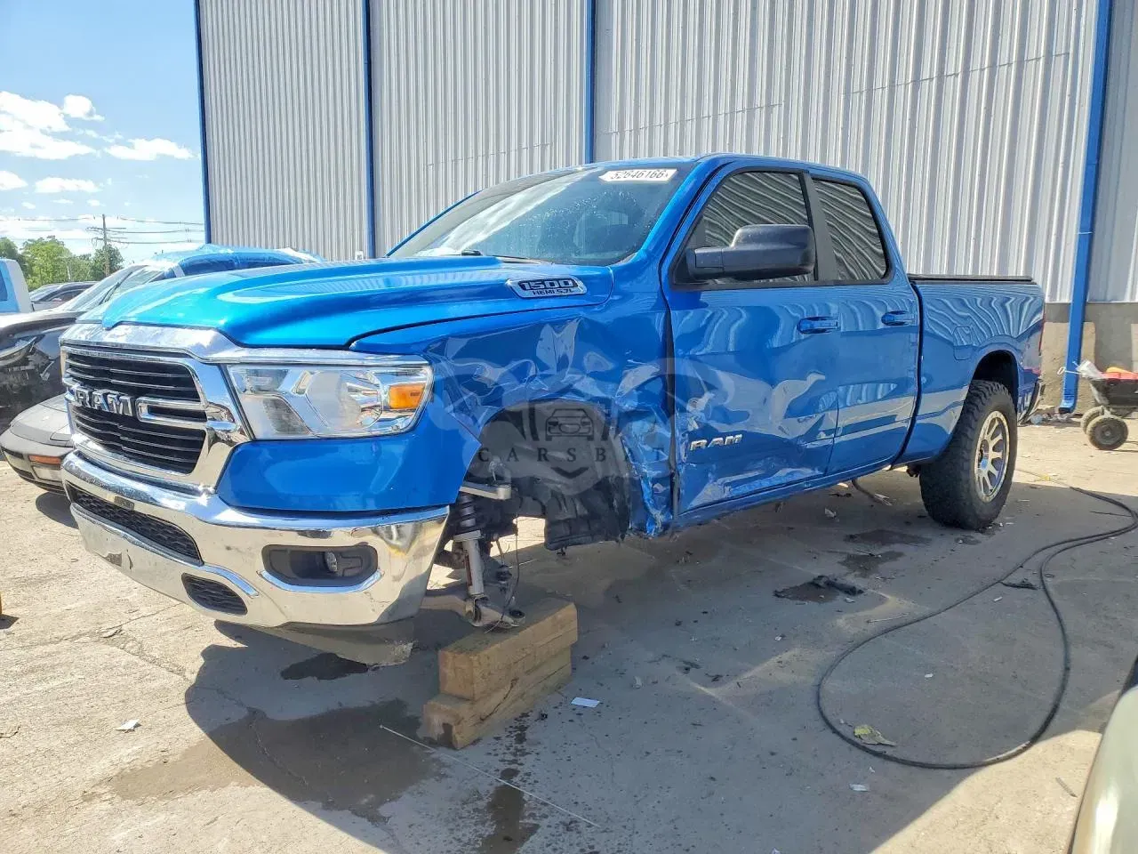 RAM 1500 5.7L 8 2021