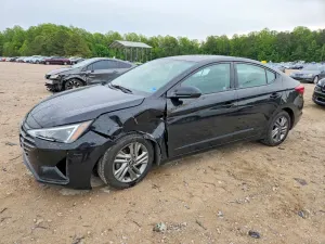 Hyundai Elantra 2.0L 4 2020