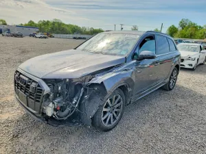 Audi Q7 2.0L 4 2023