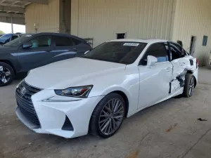Lexus IS 2.0L 4 2017