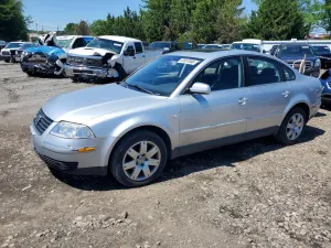 Volkswagen Passat 2.8L 6 2002