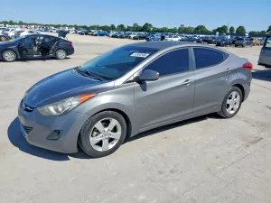 Hyundai Elantra 1.8L 4 2013