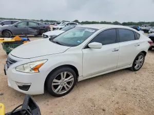 Nissan Altima 2.5L 4 2013