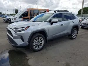 Toyota Rav4 2.5L 4 2025