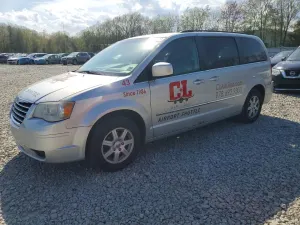 Chrysler Town & Country 3.8L 6 2010