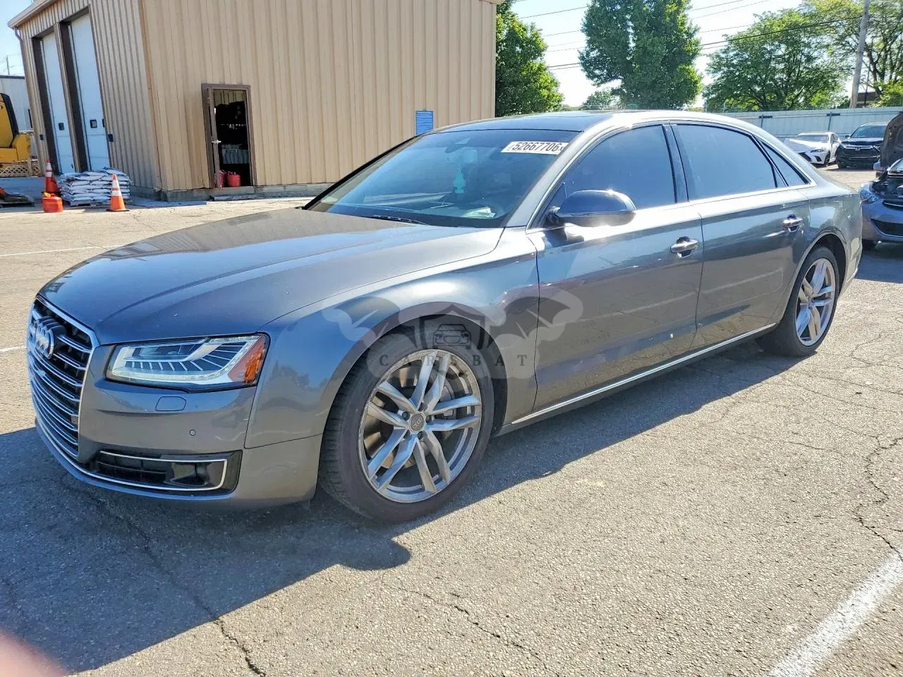 Audi A8 4.0L 8 2015