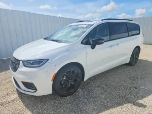 Chrysler Pacifica 3.6L 6 2026