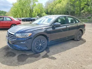 Volkswagen Jetta 1.4L 4 2021