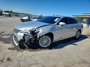Lexus ES 3.5L 6 2013