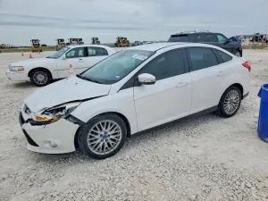 Ford Focus 2.0L 4 2012