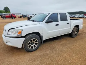 Mitsubishi Raider 3.7L 6 2008