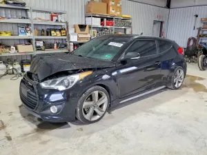 Hyundai Veloster 1.6L 4 2013