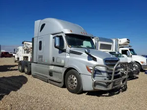 Freightliner Cascadia 14.8L 6 2020