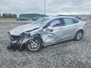 Ford Fusion 1.6L 4 2013