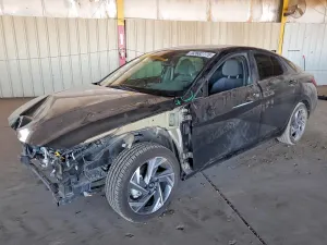 Hyundai Elantra 2.0L 4 2024