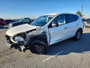 Nissan Rogue 2.5L 4 2013