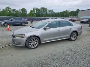 Volkswagen Passat 2.5L 5 2013