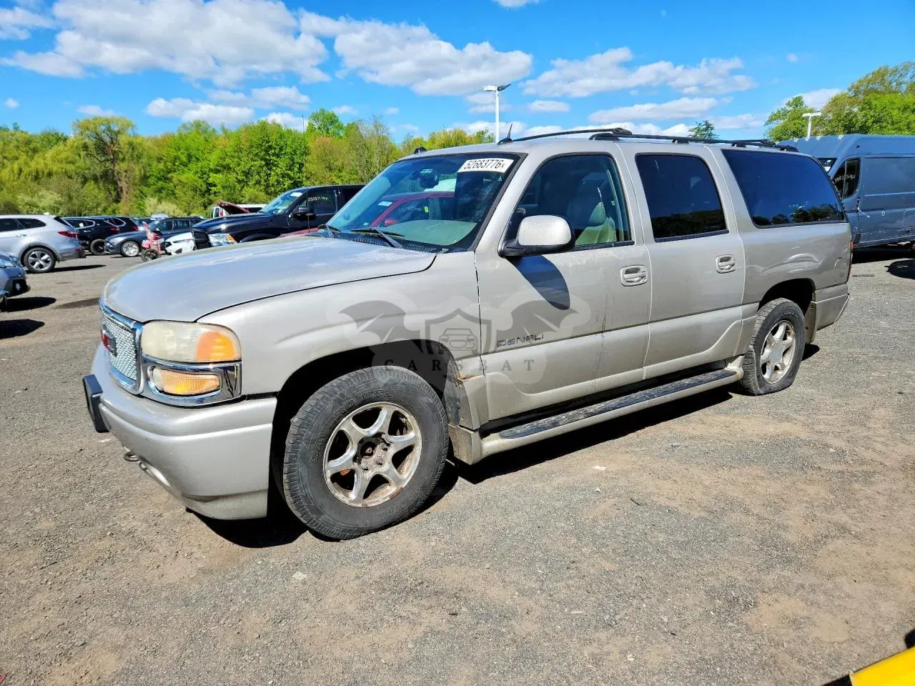 GMC Yukon 6.0L 8 2005