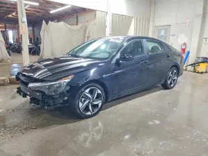 Hyundai Elantra 2.0L 4 2023