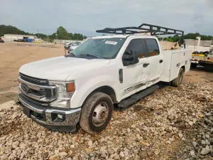 Ford F-350 6.7L 8 2022