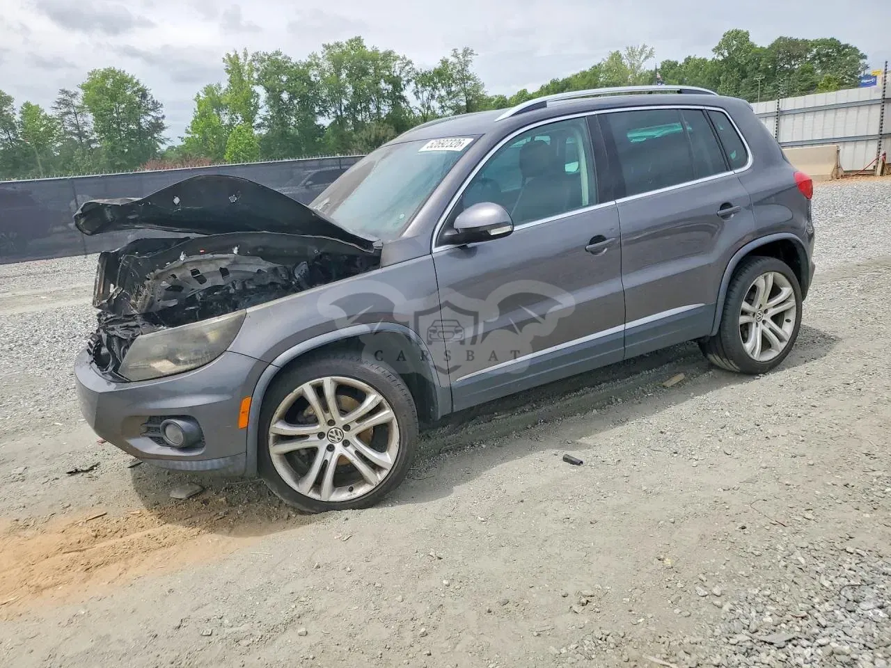 Volkswagen Tiguan 2.0L 4 2012