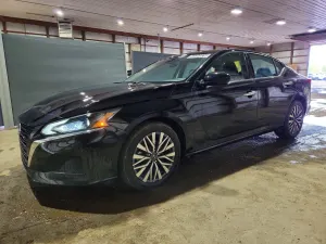 Nissan Altima 2.5L 4 2025