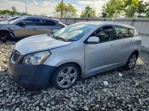 Pontiac Vibe 2.4L 4 2009