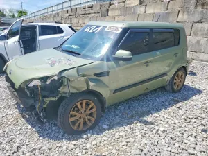 Kia Soul 2.0L 4 2013