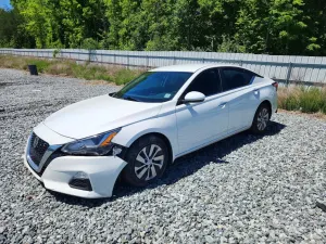 Nissan Altima 2.5L 4 2021