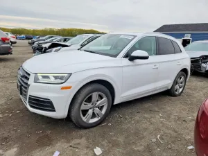 Audi Q5 2.0L 4 2018