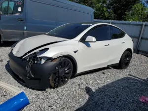 Tesla Model Y 2022