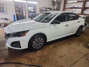 Nissan Altima 2.5L 4 2025