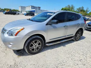 Nissan Rogue 2.5L 4 2011
