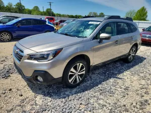 Subaru Outback 2.5L 4 2018
