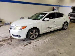 Acura ILX 2.0L 4 2014
