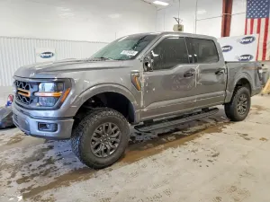 Ford F-150 5.0L 8 2025