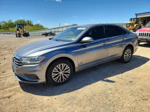 Volkswagen Jetta 1.4L 4 2021